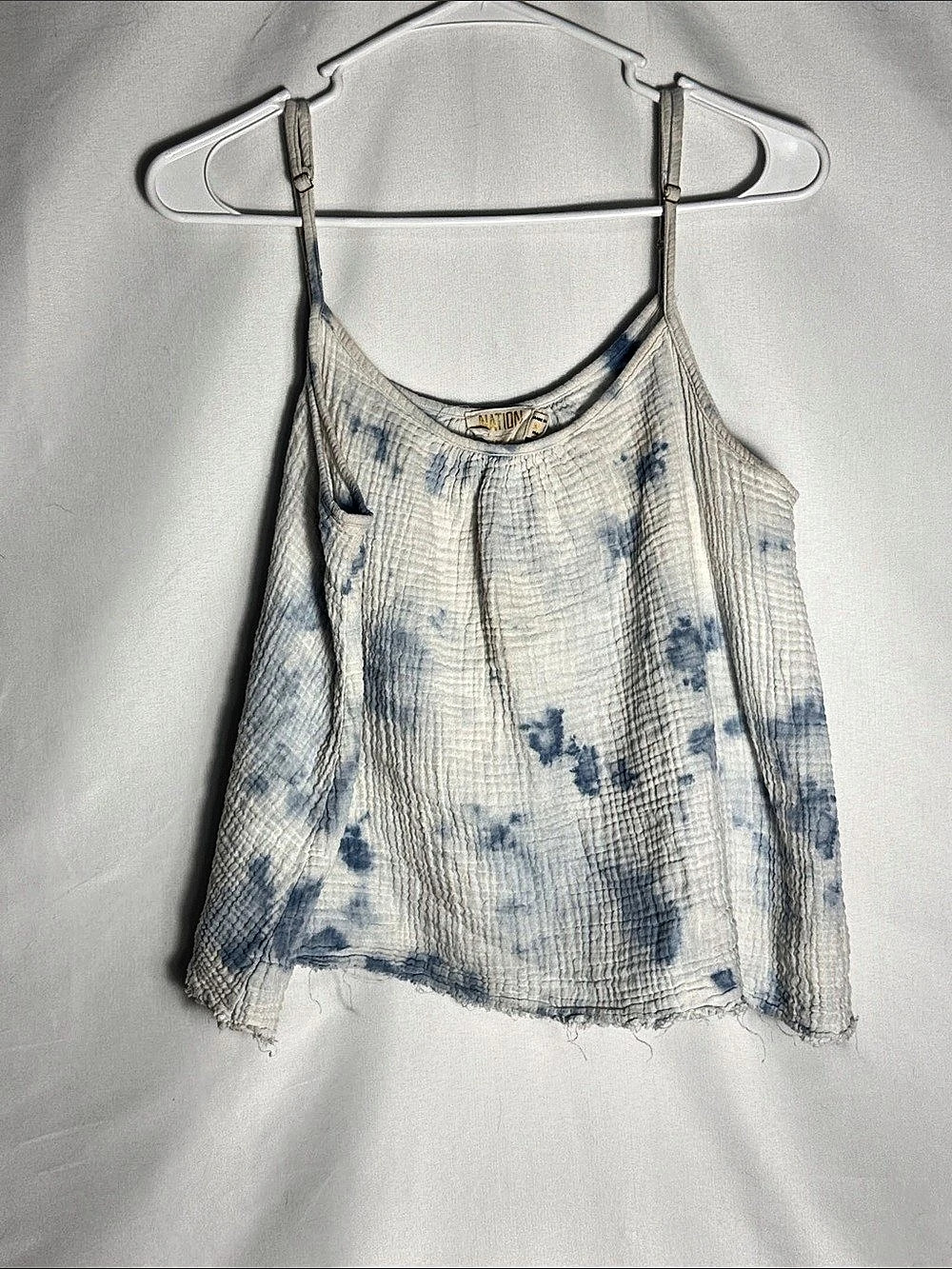 Nation LTD Rumer Gathered Crop Cami Tank Top Tie-Dye Blue and White Medium